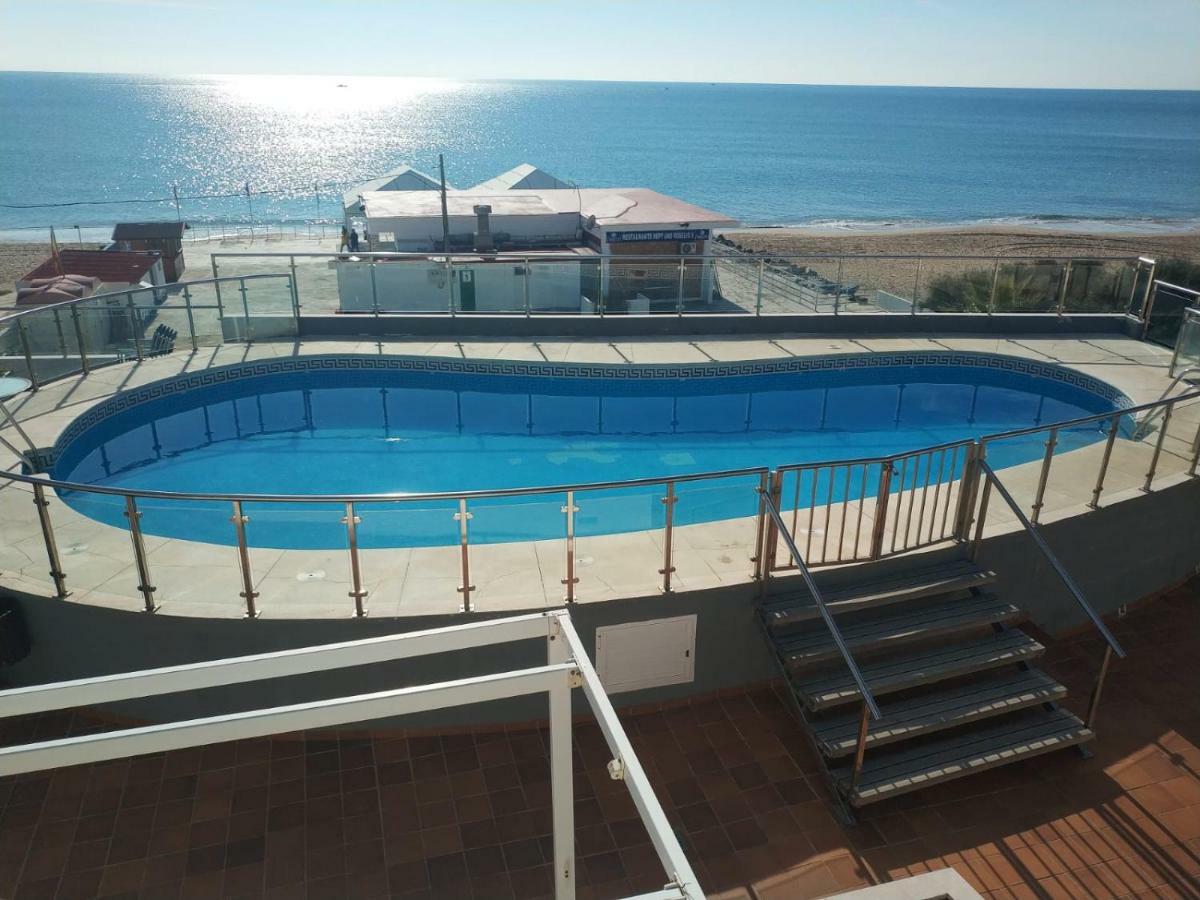 Islantilla-Apartamento Con Piscina Y Garaje En Primera Linea De Playa Isla Cristina Zewnętrze zdjęcie